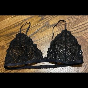 Black lace bralette size M